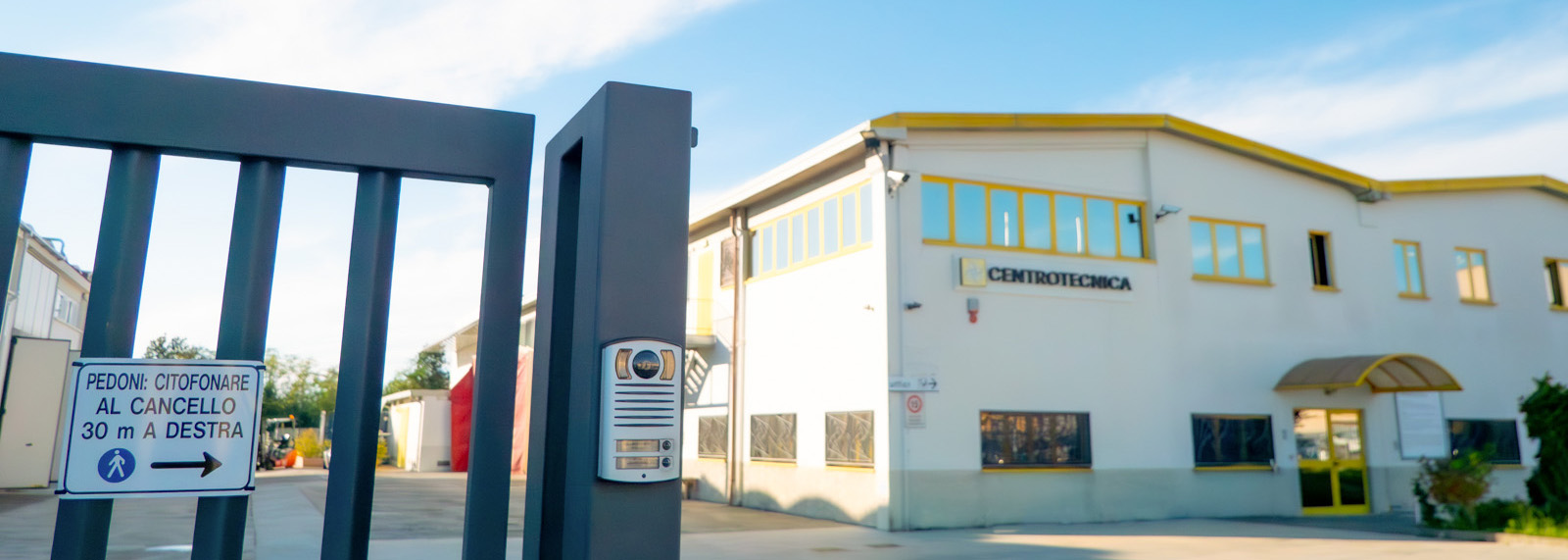 <a href='https://www.centrotecnica.net/uploads/Pannello-regole-laboratorio.pdf'>Se venite a trovarci</a>